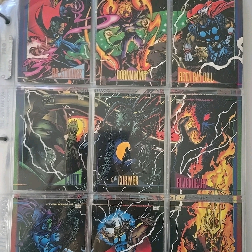 Marvel Comic Trading Cards Collection - Picture 6 of 16
